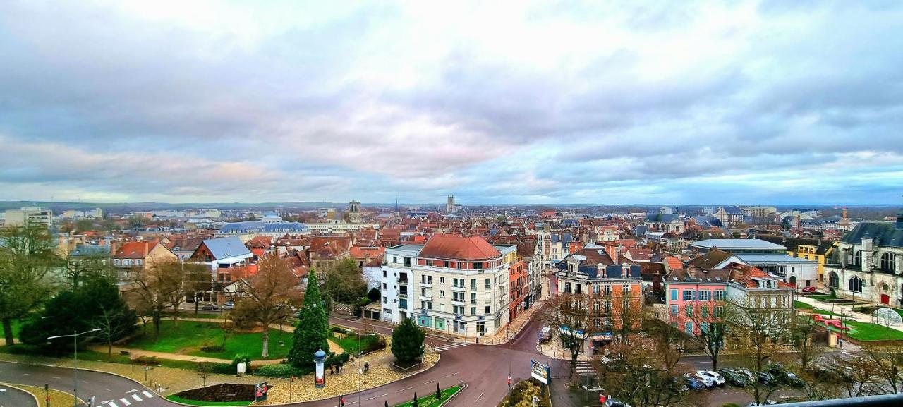 Le Perchoir, High-End & Panoramic View Apartment Troyes Bagian luar foto